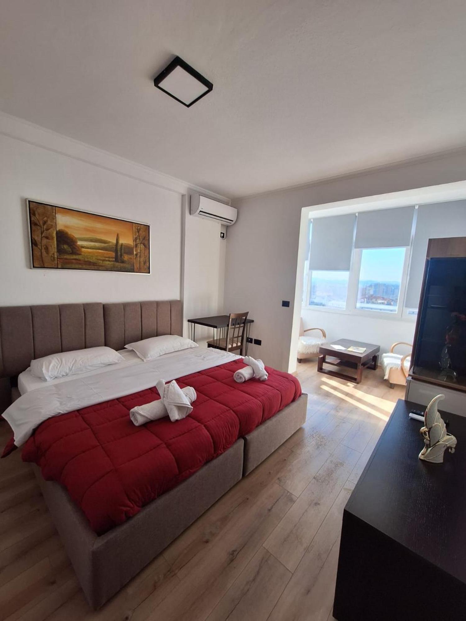 Albania Apartment Near Tirana City Center Double Or Twin Bed Luaran gambar